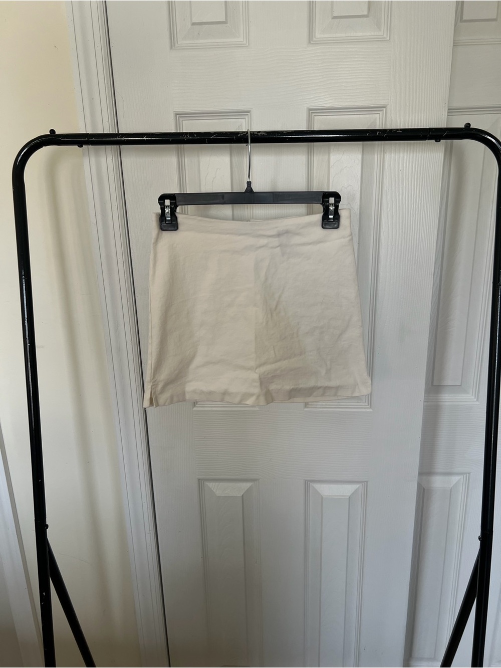 Forever 21 Cream Stretch Skort